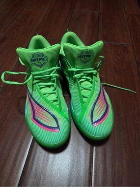 Men’s nxtpro Puma size 10 1/2 Neon Green Sneakers with Pink and Blue Accents New